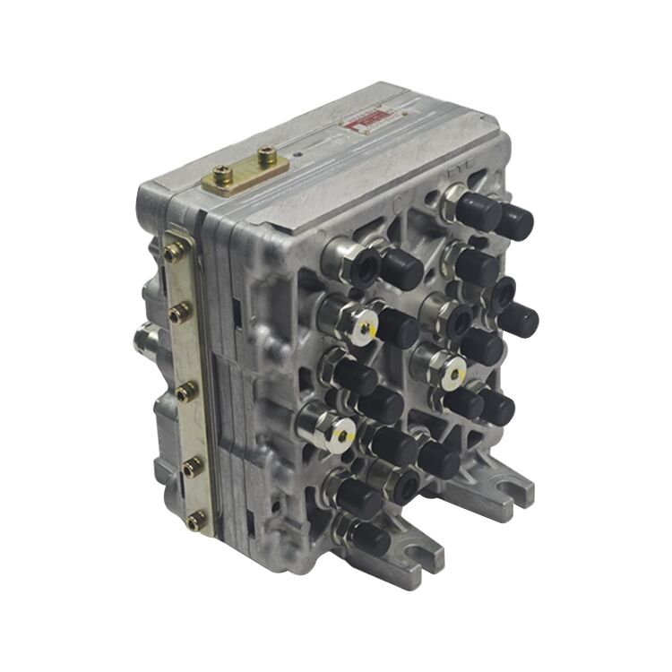 হিটাচি অরিজিনাল পার্টস K9001804 LJ017090 এক্সক্যাভেটরের জন্য প্রধান ত্রাণ ভালভ EX200-5